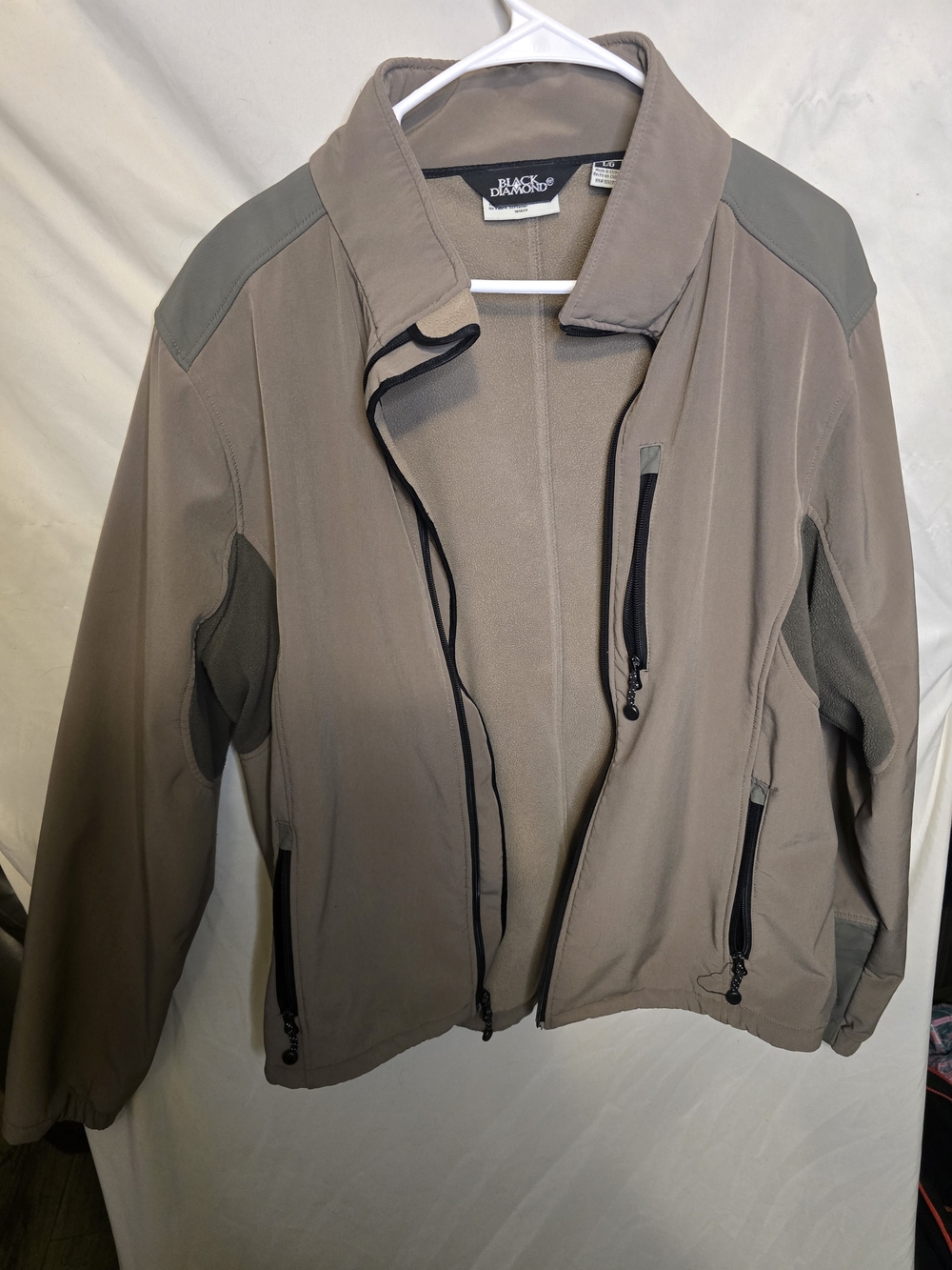 Black Diamond Men's Taupe Lightweight Softshell Jacket with Gray Accents